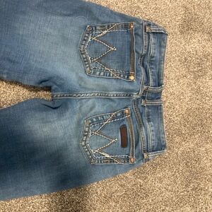 Women's Wrangler Blue Jeans